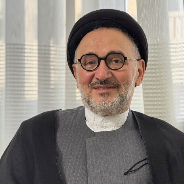 ماجرای اعلام هفته وحدت از سوی آیت الله منتظری/ ابطحی: بعد از جنگ همه روزها باید هفته وحدت باشد